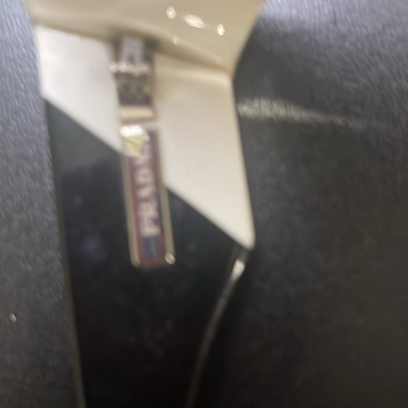 Men’s sunglasses PR 09ZS54-X bought for 361$ Orignal hardly used - Picture 3 of 4